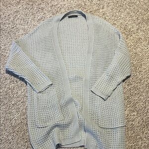Elegant Gray Women's Cardigan